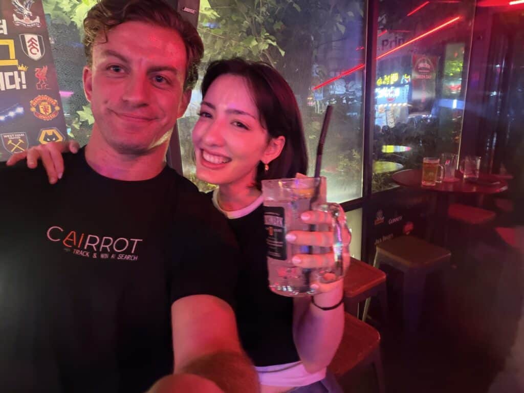 international seo influencer connor kimball with thailand influencer elizabeth mcevily